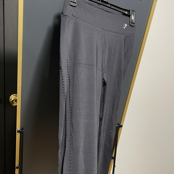 Gymshark Black Leggings - Picture 4 of 4